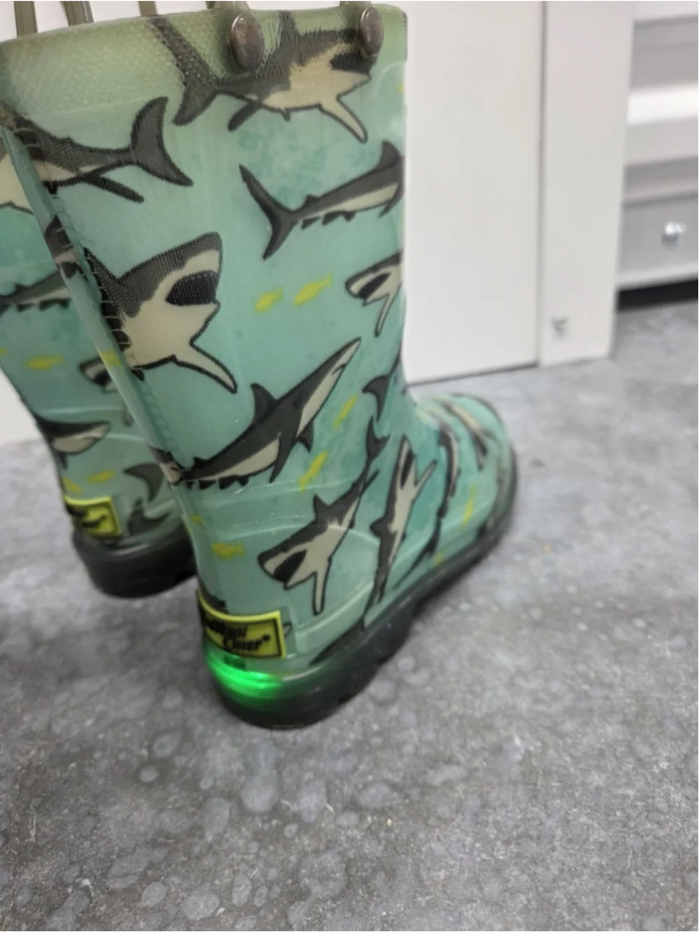 Western Chief Kids Tropic Shark Lighted Rain Boots Teal Blue Size 10 Toddler Boy